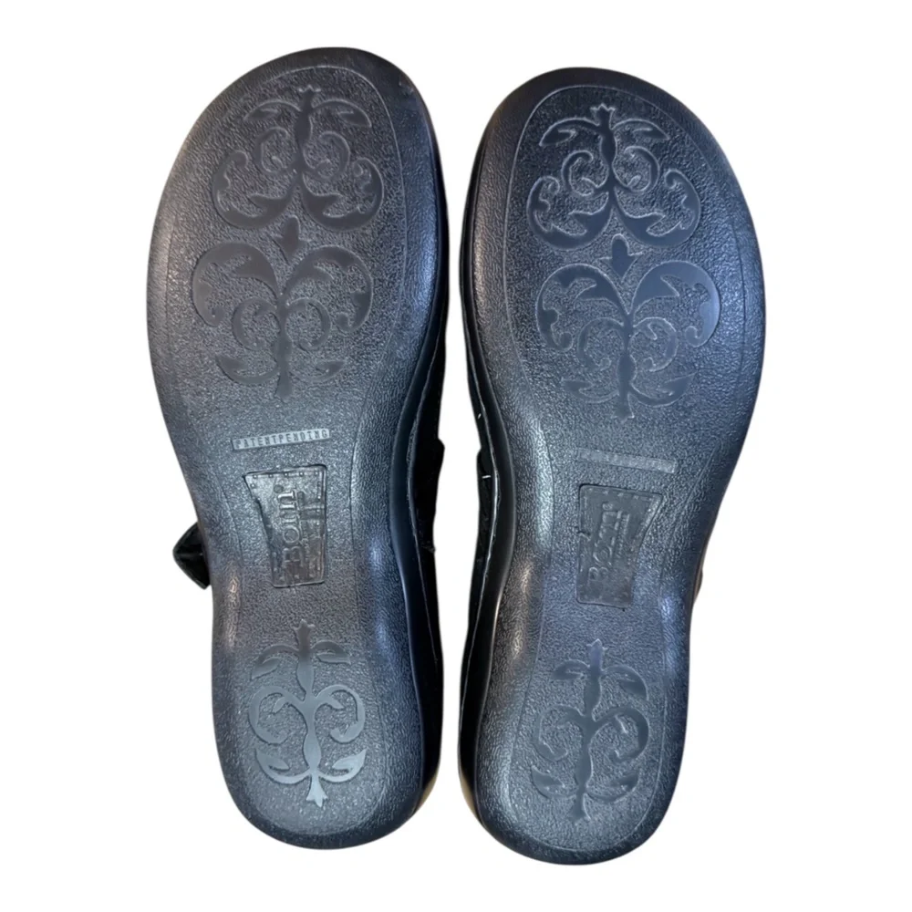 Børn Black Suede Mary Jane Women’s Size 9 - Picture 7 of 13